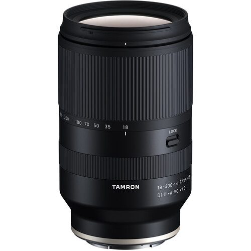 Tamron Lensa 18-300mm f/3.5-6.3 Di III-A VC VXD