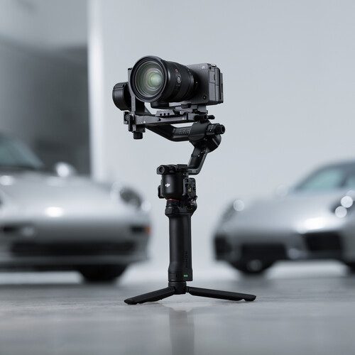 DJI RS 5 Combo Gimbal Stabilizer